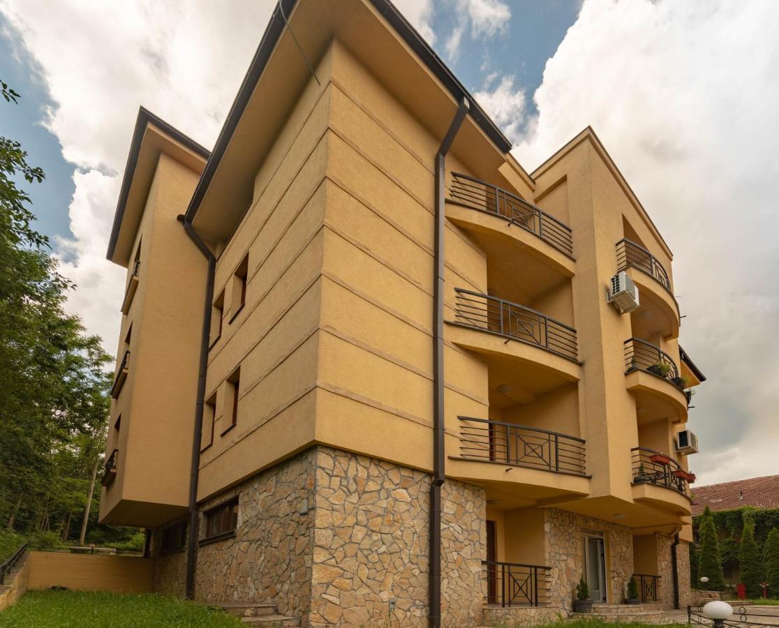 Apartman Modena Lux Vrnjačka Banja 外观 照片